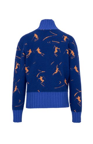 Frauenschuh Rollkragenpullover Tina Multi ME Modell 135544 in Alaskablue, Rueckansicht, mit farbintensivem Skifahrermotiv, Merinowolle, legere Passform