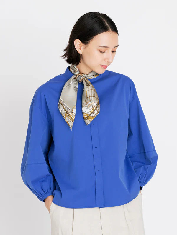 Foulard en soie avec montgolfières - 65 % soie