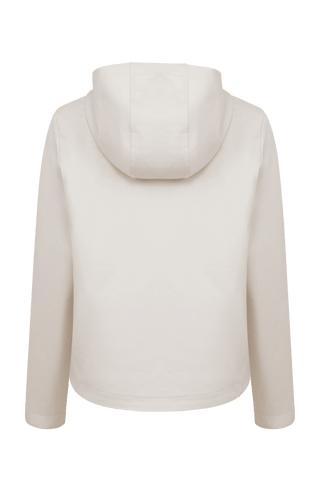 Feminin designter Veronica Hoodie aus weicher Italian Felpa mit elastischem, formstabilem Material und besonders angenehmem Griff. Die legere Passform und die opulente Kapuze sorgen für einen modernen, entspannten Look. Mit großzügiger aufgesetzter Tasche sowie Ripsband-Einfassungen an Ärmeln, Innenbund und Kapuze. Leicht, weich und vielseitig – ideal für einen sportlich-eleganten Alltagsstil.
