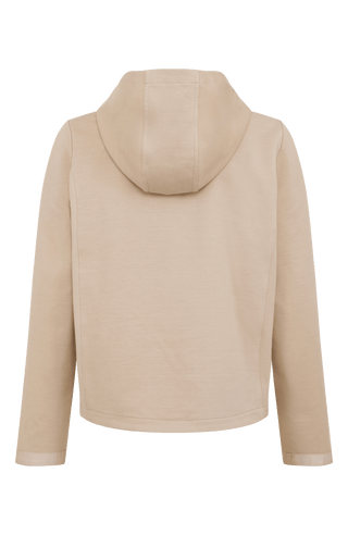 Feminin designter Veronica Hoodie aus weicher Italian Felpa mit elastischem, formstabilem Material und besonders angenehmem Griff. Die legere Passform und die opulente Kapuze sorgen für einen modernen, entspannten Look. Mit großzügiger aufgesetzter Tasche sowie Ripsband-Einfassungen an Ärmeln, Innenbund und Kapuze. Leicht, weich und vielseitig – ideal für einen sportlich-eleganten Alltagsstil.