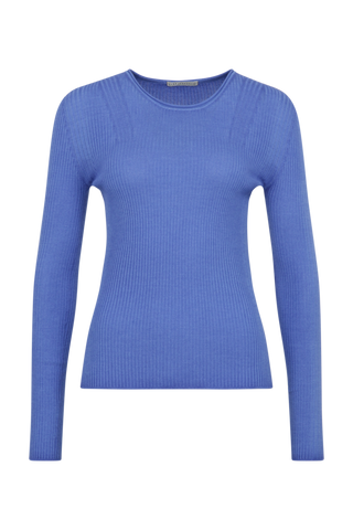 Eng anliegender Damen-Kaschmirpullover mit Rundhalsausschnitt in oceanblue  Modell 640601 AvrilDyed-RB –Vorderansicht Freisteller.