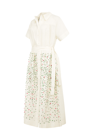 Robe à manches courtes brodée à la main