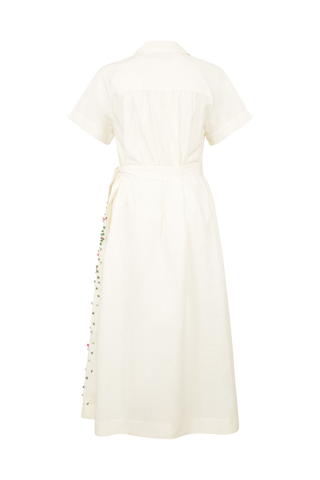 Robe à manches courtes brodée à la main