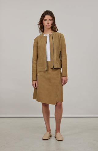 Damen Lederjacke Emma-EL beige, Model Vorderansicht