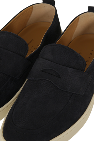 Slipper - Mentone.P.