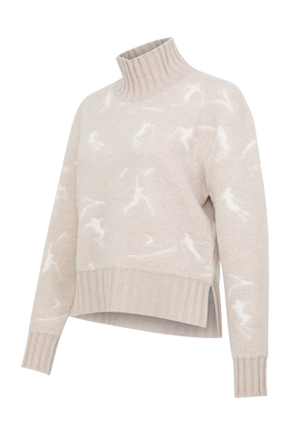 Frauenschuh Rollkragenpullover Tina Multi ME Modell 135544 in Pearl, Seitenansicht, mit farbintensivem Skifahrermotiv, Merinowolle, legere Passform
