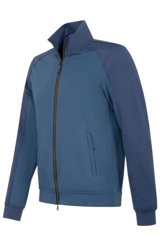 Sportliche Herrenjacke aus exklusivem Natural Powerstretch mit gerader,  Passform und leicht verlängerter Silhouette. Ausgestattet mit modernem Stehkragen, markantem Zwei-Wege-Zipper und seitlichen Taschen mit verstecktem Reißverschluss. Das weiche, elastische und atmungsaktive Material mit seidig schimmernder Oberfläche sorgt für hohen Tragekomfort und maximale Bewegungsfreiheit. Eine hautfreundliche Baumwollschicht auf der Innenseite macht die multifunktionale Jacke besonders angenehm zu tra