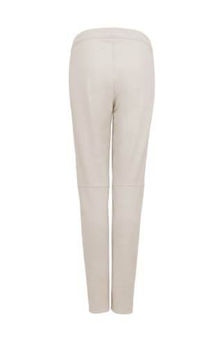 Damen-Freizeithose Clio-PSW aus Wool Powerstretch, lockere Passform, unten leicht schmaler Schnitt, Softstretch-Bund, seitliche Reißverschlusstaschen, formschönes Naht-Design. Perfekt für Freizeit und sportliche Aktivitäten, wärmend und atmungsaktiv. In der Farbe Weiß-Beige (Farbe: sandstone)