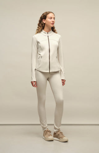 Damen-Legging Daphne-NP aus Natural Powerstretch mit glatter, glänzender Oberfläche, schmale Passform, taillenhoher Bund, sehr bequem durch eingearbeiteten Gummibund. In der Farbe Weiß-Beige (Farbe: sandstone)