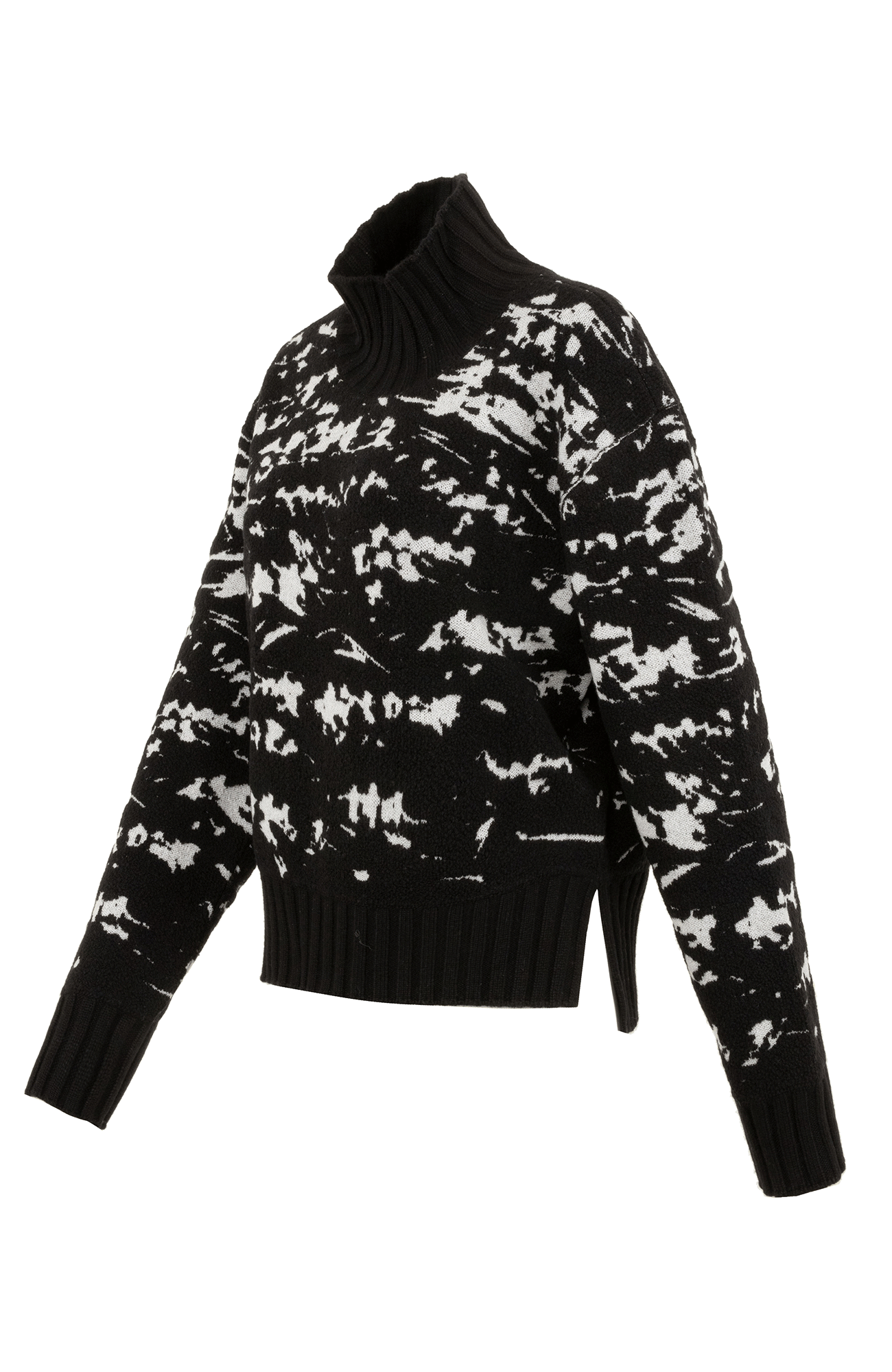 Frotteestrickpullover aus feinstem Merino Extrafine, wendbar, Jacquard Design, leicht, weich und dennoch fest, temperaturausgleichend. Bündchen und Stehragen aus Cashmere Ripstrick, seitliche Schlitze, verkürzte Passform, überschnittene Schulterpartie. In der Farbe Schwarz (Farbe: black)