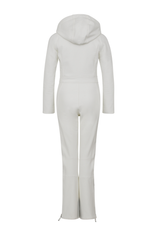 Performance Ski-Overall Kate-S aus Schöller Softshell, enganliegende Passform, Taillenbetonung durch angedeuteten Gürtel, abnehmbare Kapuze, Oberkörper gefüttert, markanter Zip, zwei Taschen mit markantem Zip, Skipasstasche mit nahtfeinem Zip, klassische Frauenschuh Features wie Kantenschutz aus Alcantara-Leder, enganliegende Ärmelbündchen und Schneefang. Robustes, elastisches Material, wasser- und windabweisend, ideal für die Skipiste. In der Farbe Hellgrau (Farbe: cloud)