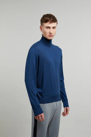 Merino Wool Turtleneck Sweater – Jasper