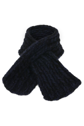 Kaschmirschal Scarf1, luxuriöses Kaschmir, weich, warm und federleicht, zeitlose Eleganz und außergewöhnlicher Tragekomfort. Vielseitig kombinierbar mit Mantel, Jacke oder Blazer, perfekt für Herbst und Winter, stilvolles Accessoire für Damen. In der Farbe Dunkelblau (Farbe: midnight)